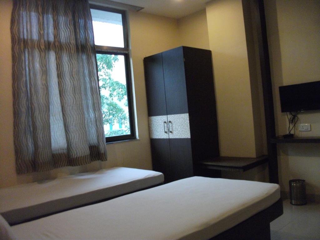 Hotel Parashuram Guwahati Exterior foto
