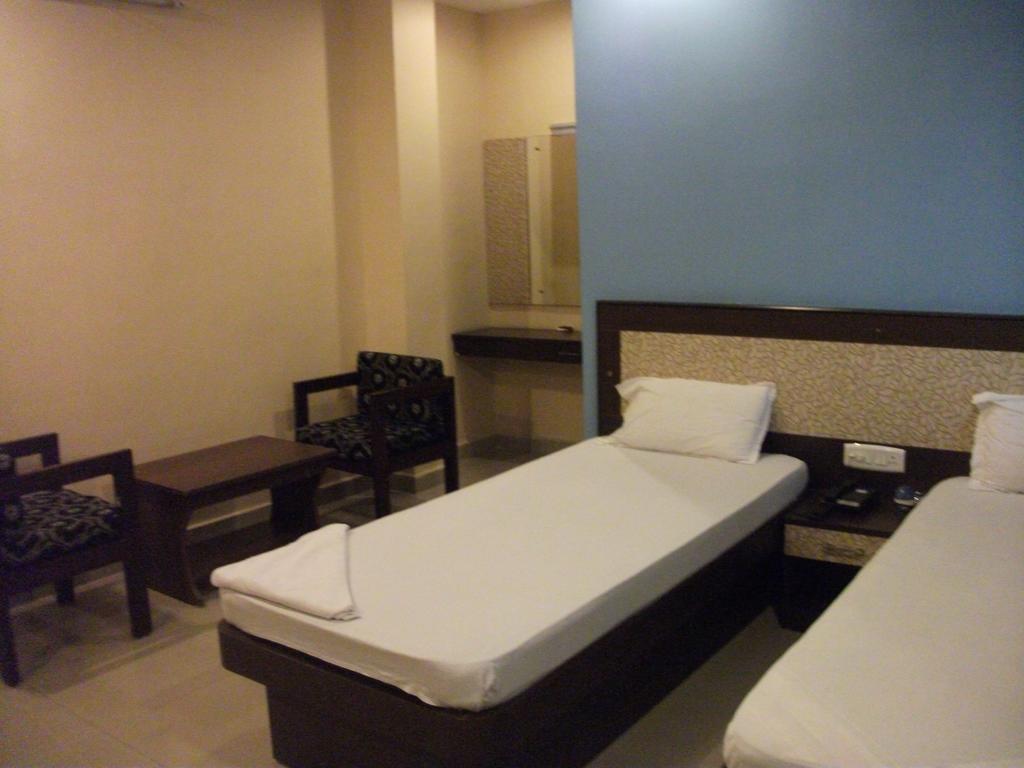 Hotel Parashuram Guwahati Exterior foto